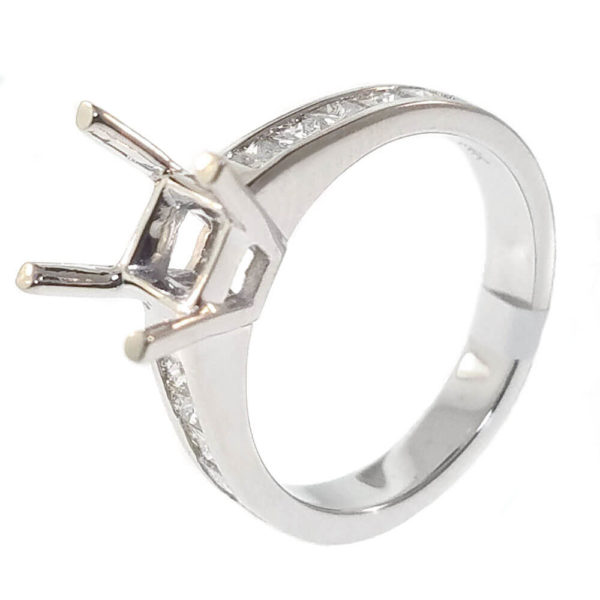 14K White Gold 0.72ct Diamond Semi-Mount Engagement Ring