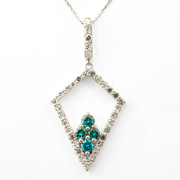 14KWhite Gold Blue and White Diamond necklace